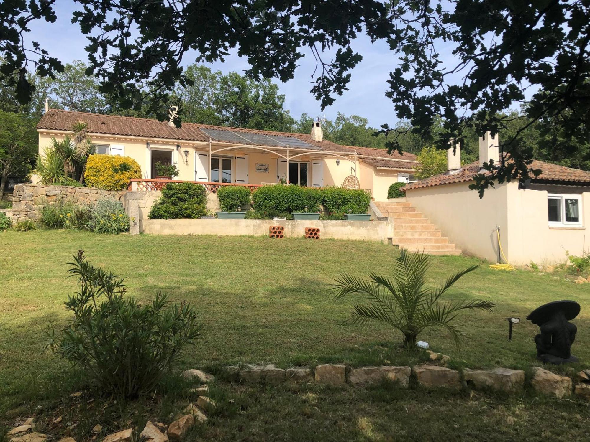 Villa QUINISSOLE Sainte-Anastasie-sur-Issole Ngoại thất bức ảnh