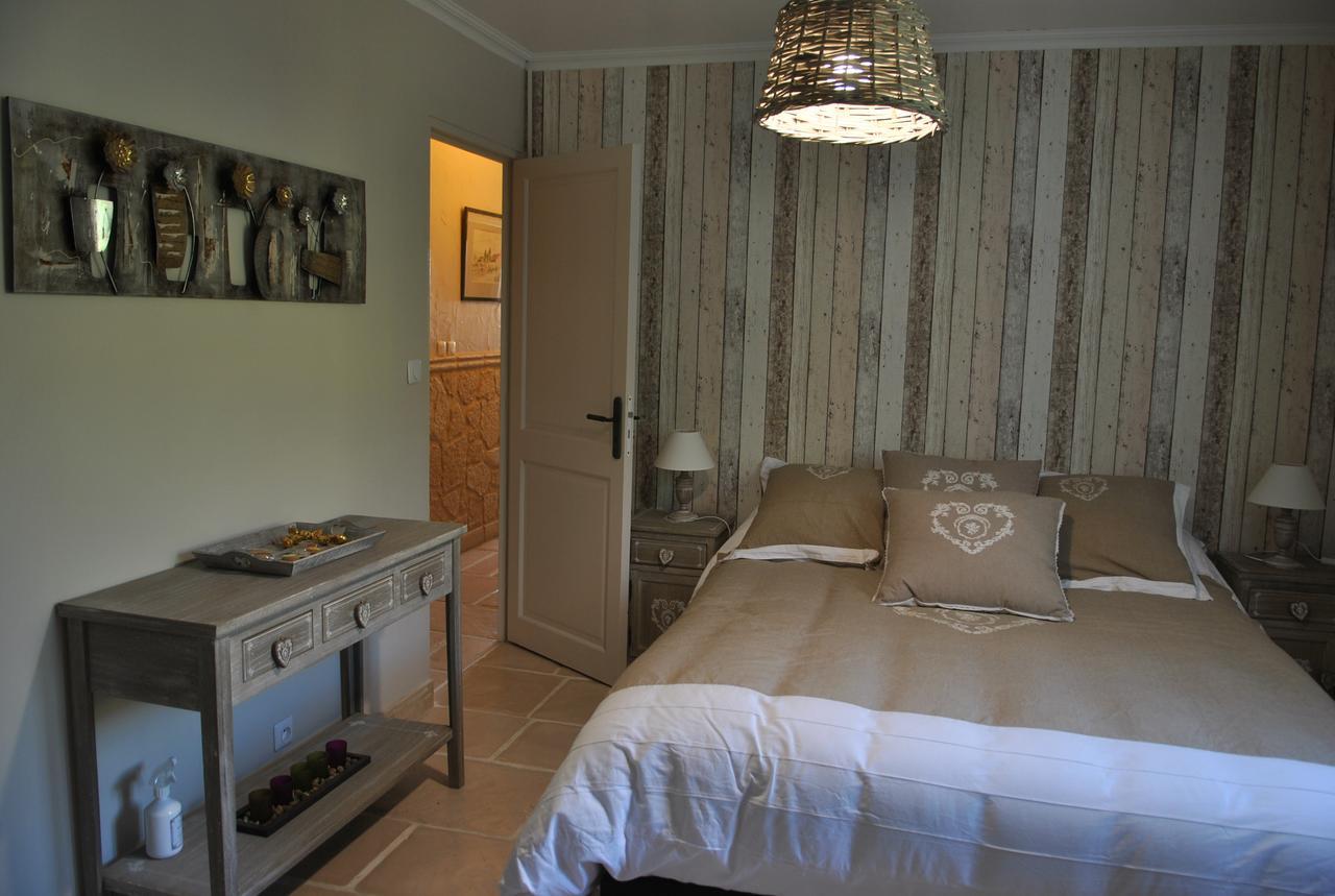 Villa QUINISSOLE Sainte-Anastasie-sur-Issole Ngoại thất bức ảnh