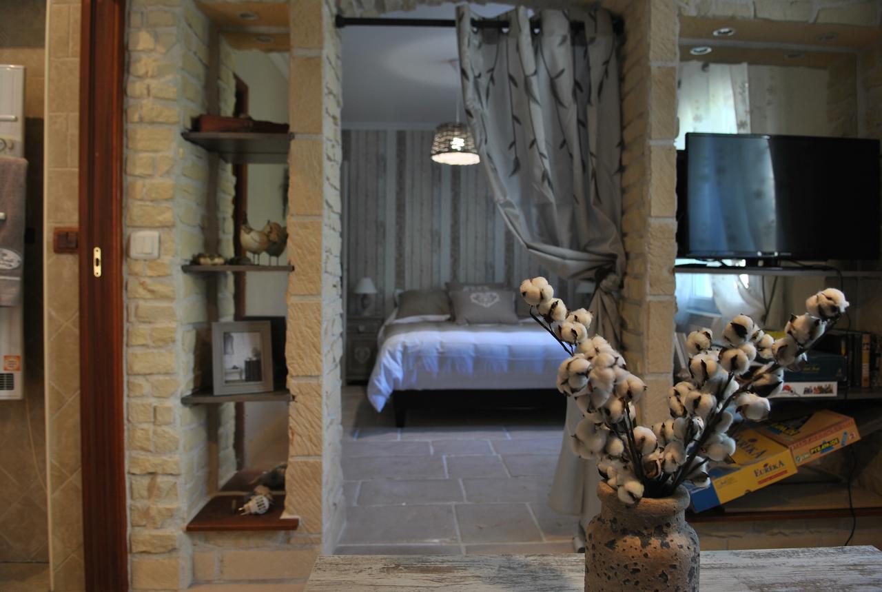 Villa QUINISSOLE Sainte-Anastasie-sur-Issole Ngoại thất bức ảnh